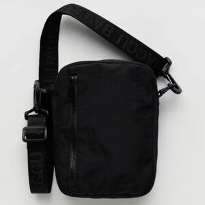 Sport Crossbody Bag - Black | BAGGU